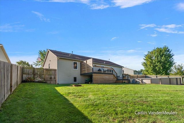 11421 Prairie Avenue, Allendale Twp, MI 49401