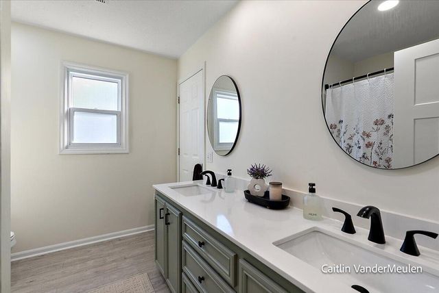 11421 Prairie Avenue, Allendale Twp, MI 49401