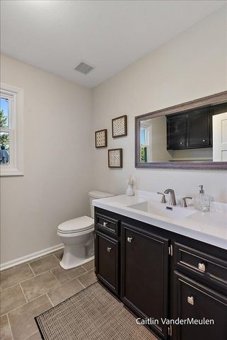 11421 Prairie Avenue, Allendale Twp, MI 49401