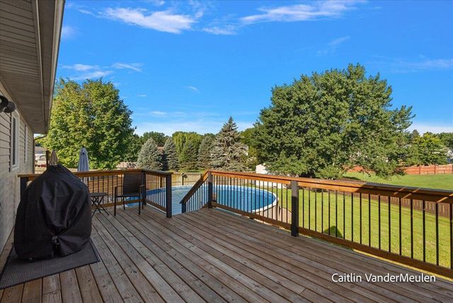 11421 Prairie Avenue, Allendale Twp, MI 49401