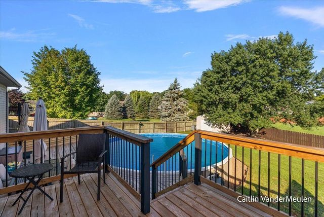 11421 Prairie Avenue, Allendale Twp, MI 49401