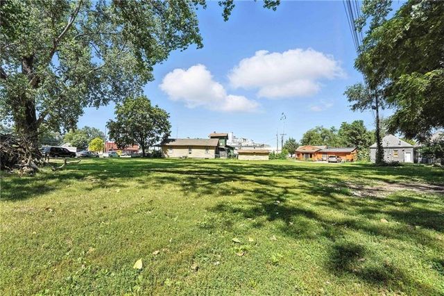 619 S 9th Street, Kansas City, KS 66105