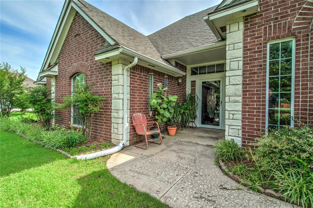 5701 Sunset Ridge, Newalla, OK 74857