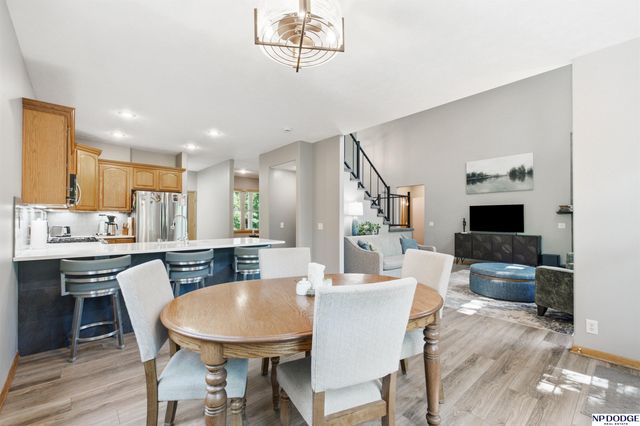 3435 Oakridge Road, Omaha, NE 68112