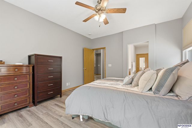 3435 Oakridge Road, Omaha, NE 68112