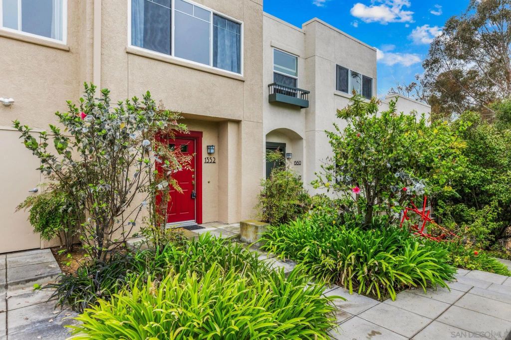 1352 24Th, San Diego, CA 92102