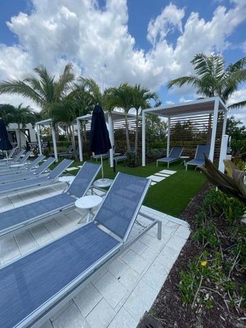 12420 Nautilus Circle, Palm Beach Gardens, FL 33412