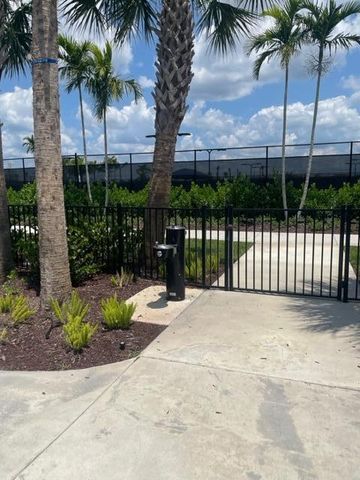 12420 Nautilus Circle, Palm Beach Gardens, FL 33412