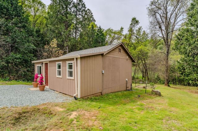 67 Winton Rd, West Point, CA 95255