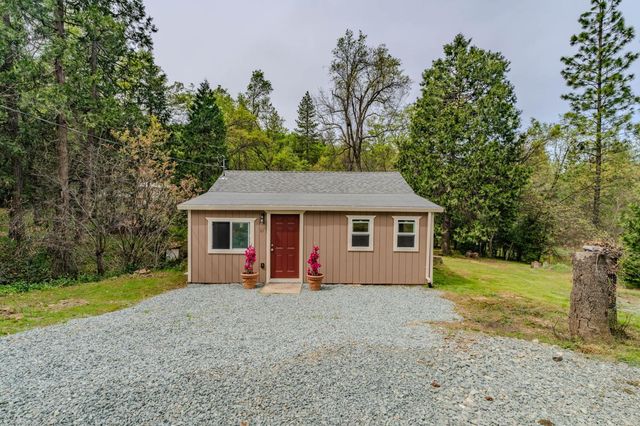 67 Winton Rd, West Point, CA 95255