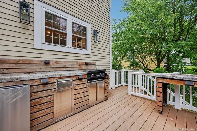 3114 High Ridge Road, Yorktown Heights, NY 10598