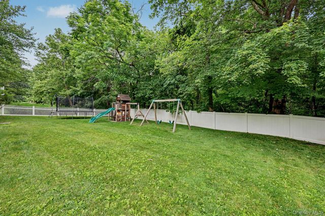 3114 High Ridge Road, Yorktown Heights, NY 10598