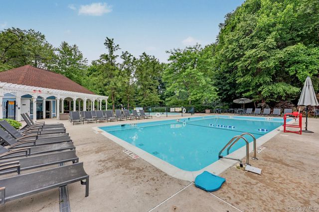 3114 High Ridge Road, Yorktown Heights, NY 10598