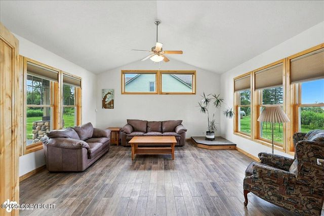 47586 Grant Avenue, Kenai, AK 99611