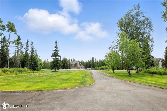 47586 Grant Avenue, Kenai, AK 99611