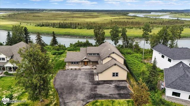 47586 Grant Avenue, Kenai, AK 99611
