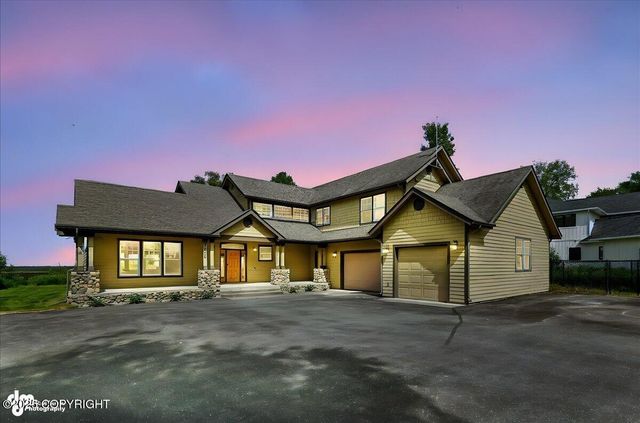 47586 Grant Avenue, Kenai, AK 99611