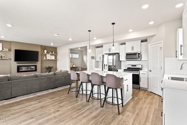 61532 SE Colima Street, Bend, OR 97702