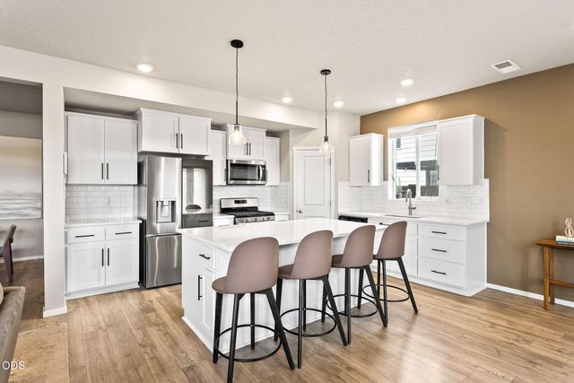61532 SE Colima Street, Bend, OR 97702
