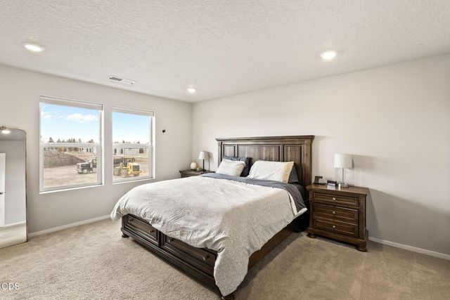 61532 SE Colima Street, Bend, OR 97702