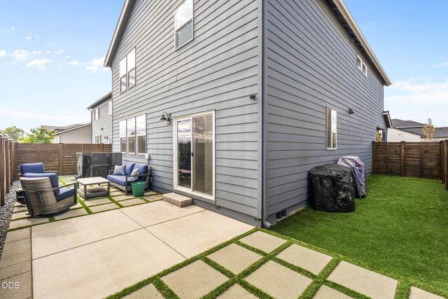 61532 SE Colima Street, Bend, OR 97702