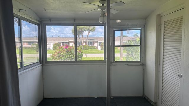 2723 Dudley Drive W G, West Palm Beach, FL 33415
