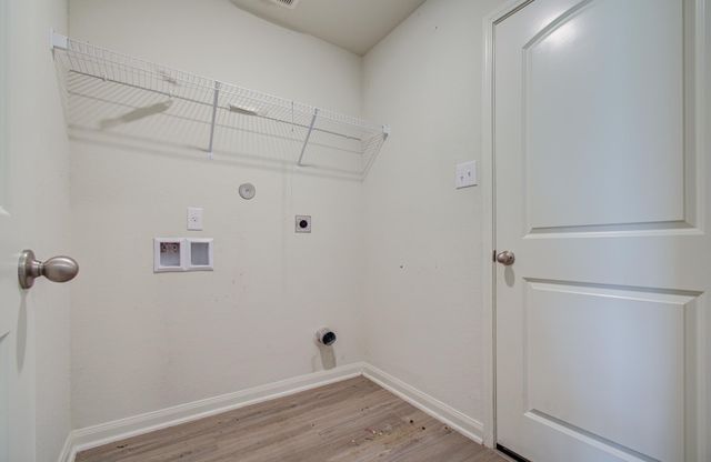 2095 Mule Ridge Drive, Katy, TX 77493