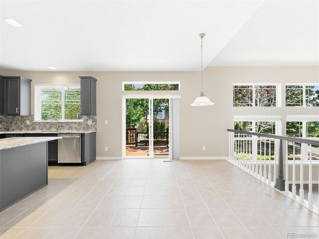 246 N Coolidge Way, Aurora, CO 80018