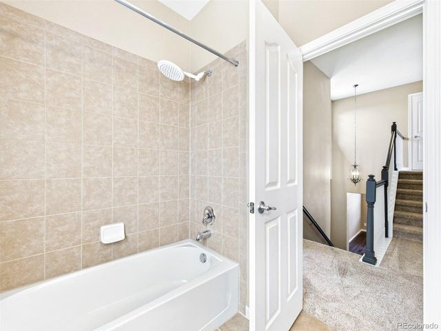 246 N Coolidge Way, Aurora, CO 80018