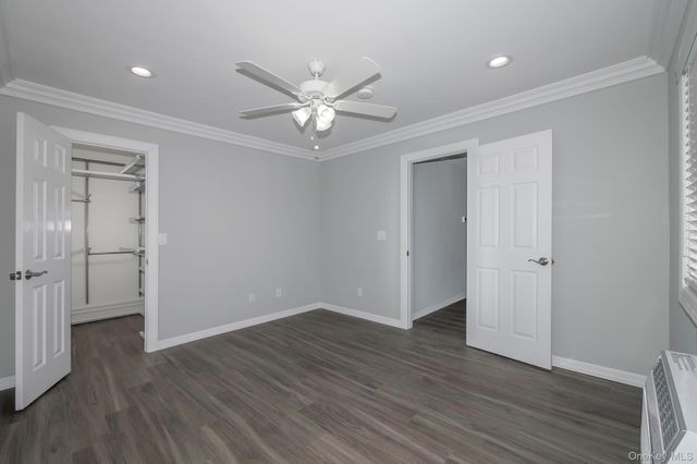 37 Victorian Court 37, Holtsville, NY 11742