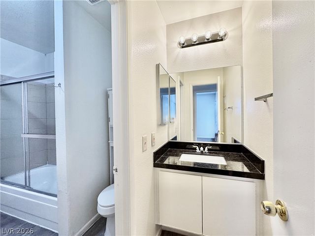 574 Roxella Lane D, Las Vegas, NV 89110
