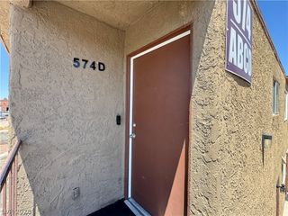 574 Roxella Lane D, Las Vegas, NV 89110