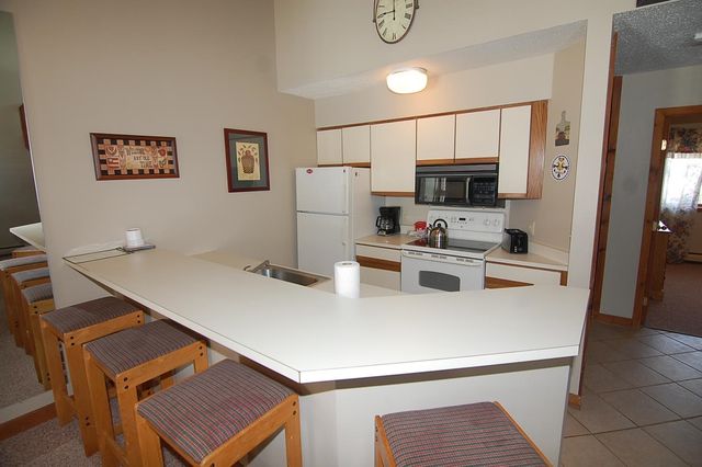 18 Ober Tal Drive F32, Stratton, VT 05155