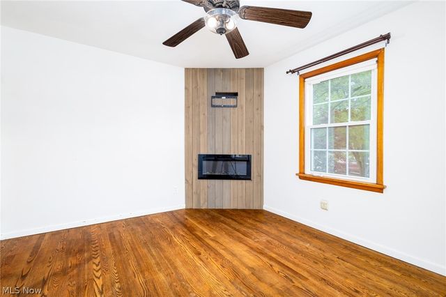 1322 OVERLOOK Drive, Weirton, WV 26062