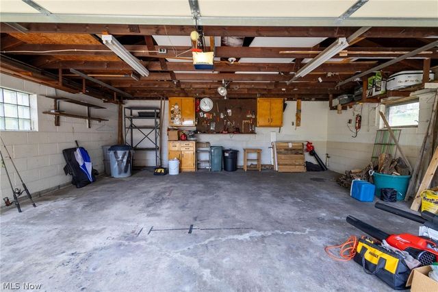 1322 OVERLOOK Drive, Weirton, WV 26062