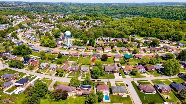 1322 OVERLOOK Drive, Weirton, WV 26062