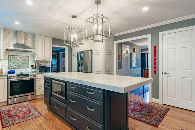 4434 Brentwood CT, Roanoke, VA 24018