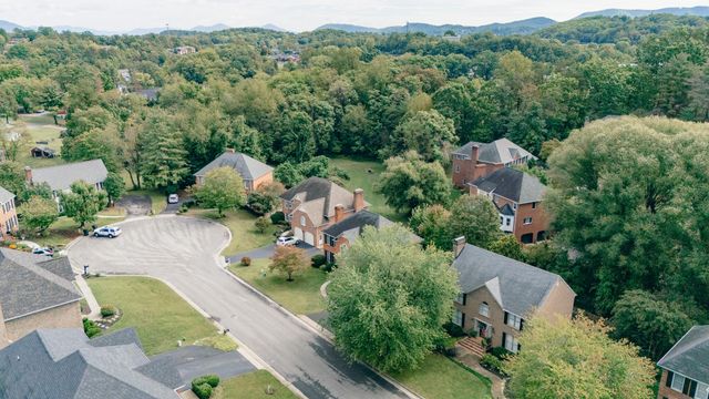 4434 Brentwood CT, Roanoke, VA 24018