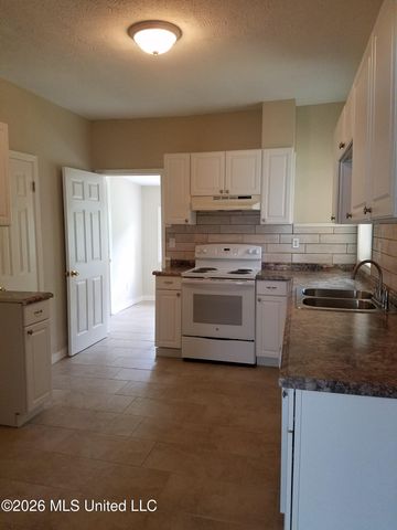 103 E Sproles Street, Clinton, MS 39056