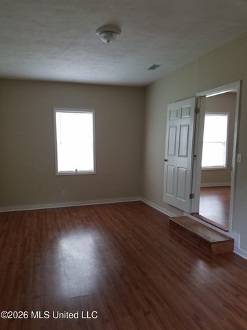 103 E Sproles Street, Clinton, MS 39056