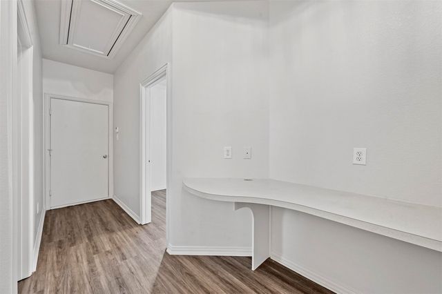 1711 Peregrine Drive, Corinth, TX 76210