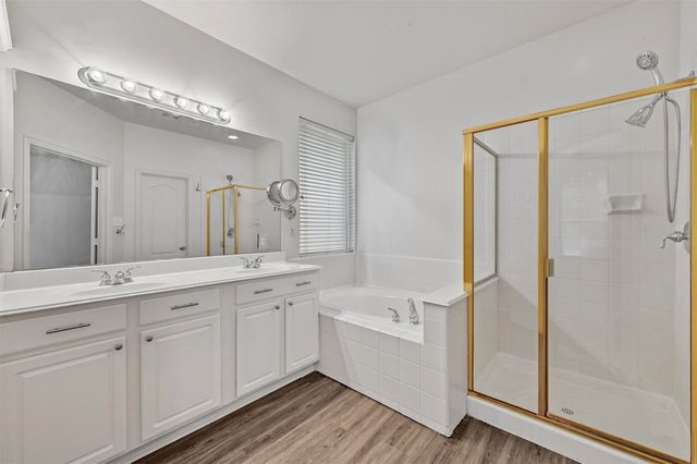 1711 Peregrine Drive, Corinth, TX 76210