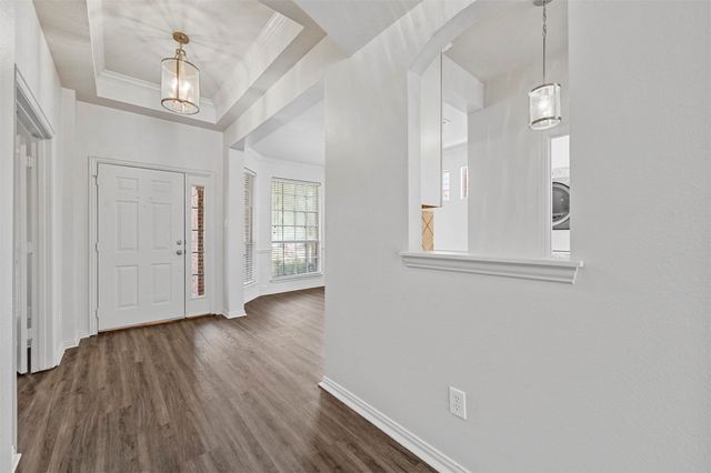 1711 Peregrine Drive, Corinth, TX 76210