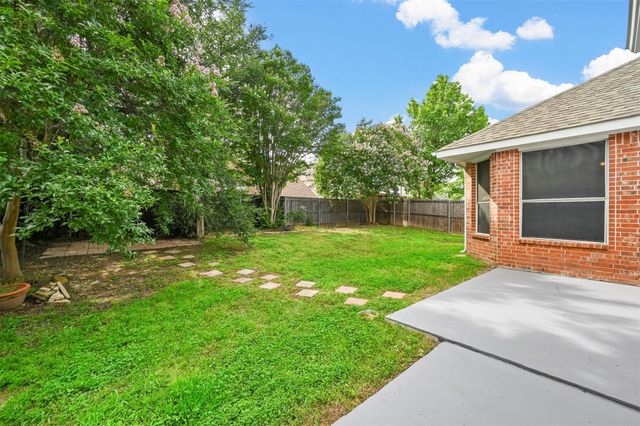 1711 Peregrine Drive, Corinth, TX 76210