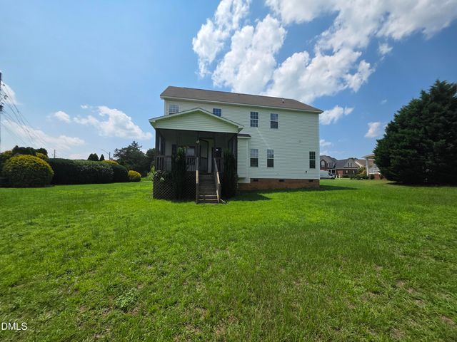 22 Oak Run Drive, Clayton, NC 27520