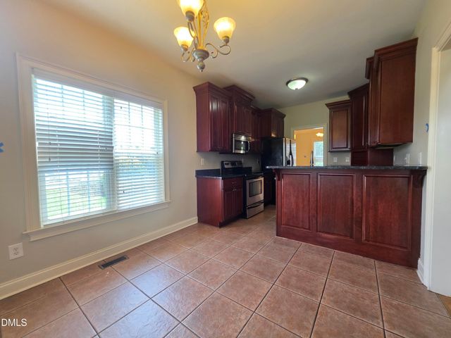 22 Oak Run Drive, Clayton, NC 27520