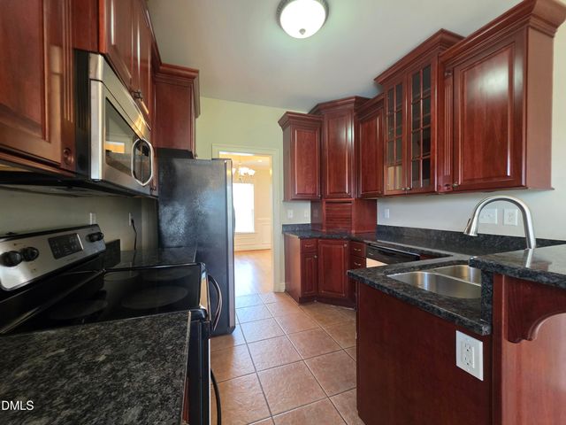 22 Oak Run Drive, Clayton, NC 27520