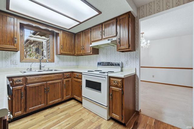 8231 Sakaden Parkway, Fort Wayne, IN 46825