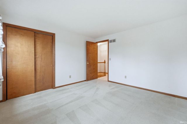 8231 Sakaden Parkway, Fort Wayne, IN 46825