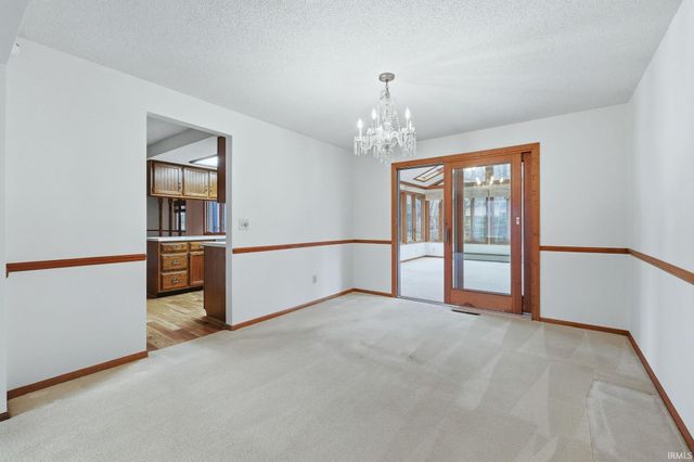 8231 Sakaden Parkway, Fort Wayne, IN 46825